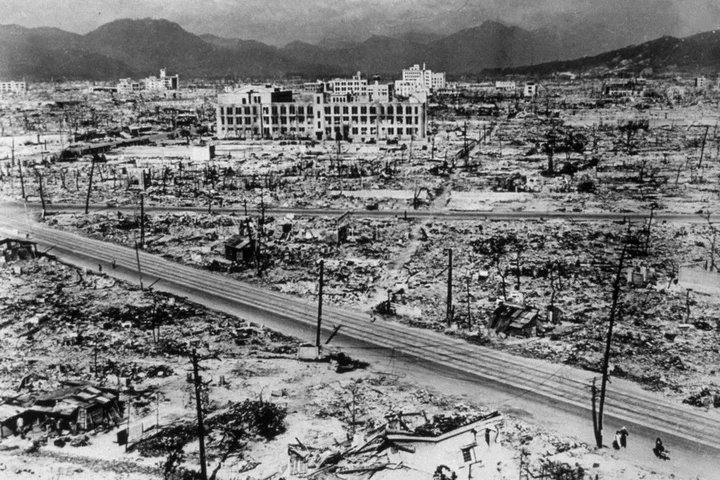 Was The US Right To Drop Atomic Bombs On Hiroshima & Nagasaki? -  HistoryExtra