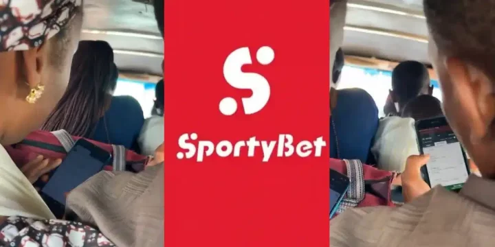'Couple goals' - Nigerian husband, wife generate buzz as they play SportyBet together on their phones inside a bus
