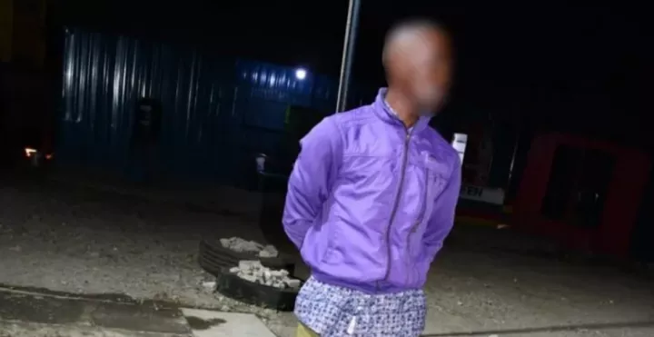 Kenyan man caught carrying wife's body parts in backpack