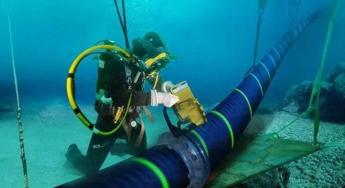 Breaking: Undersea cable damage causes internet outage in Nigeria, telcos, banks hit