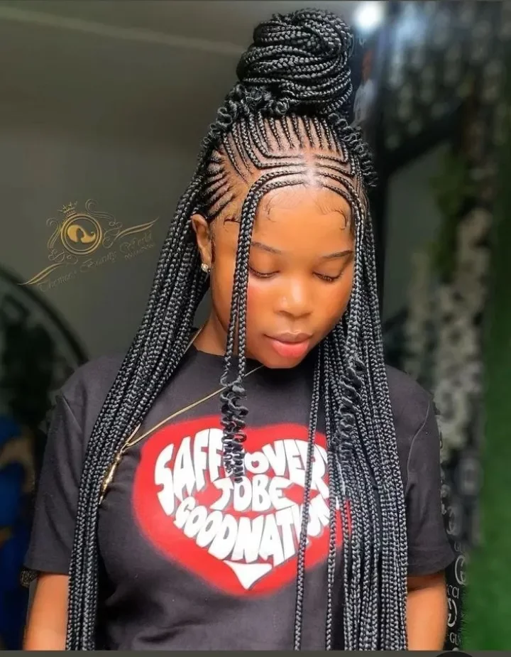 Very beautiful African braids hairstyles to try out.