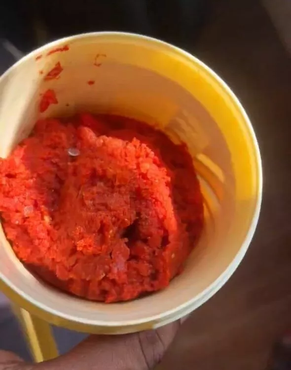 Man buys ice cream from supermarket, discovers blended pepper