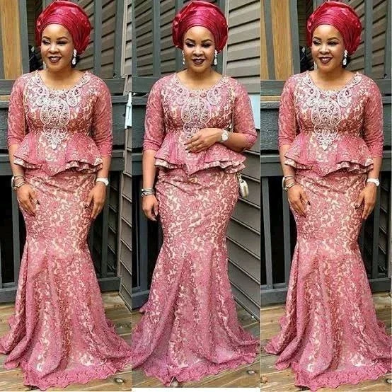 Stunning And Outstanding Styles You Can Sew This Festive Period as a Mature Lady