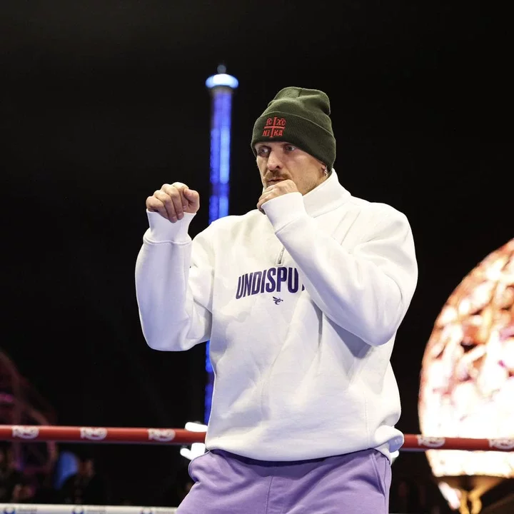 Oleksandr Usyk vs Tyson Fury: Time and where to watch undisputed heavyweight boxing fight