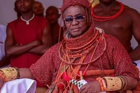 Kano emir's son joins Oba of Benin in crossover church service