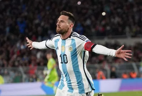 Lionel Messi ruled of Argentina squad