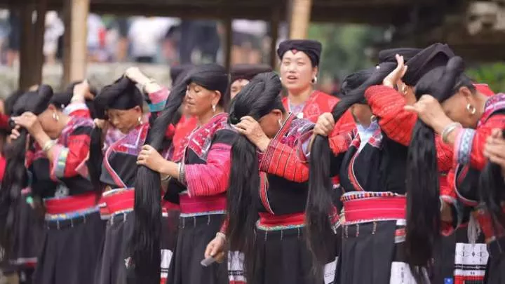 The Chinese village with the world's longest-haired women