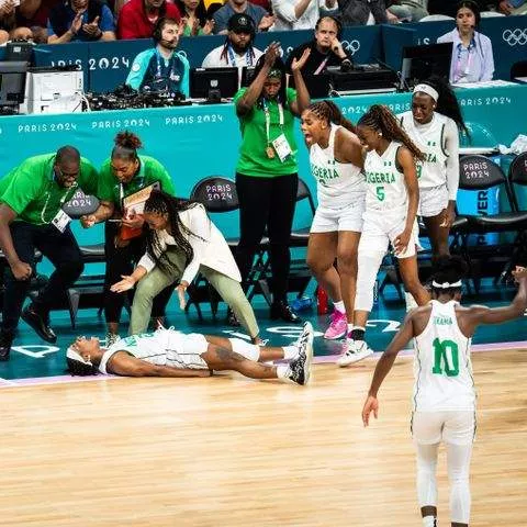 Rena Wakama celebrates in Paris 2024.