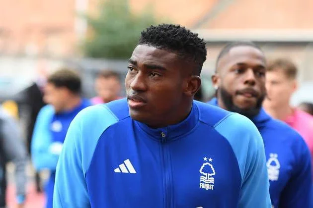 Super Eagles star Taiwo Awoniyi cries as he blesses his twin sister's traditional marriage