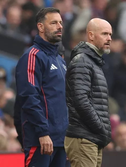 Ruud van Nistelrooy (L) with Erik ten Hag in Manchester United (Credit: Imago)