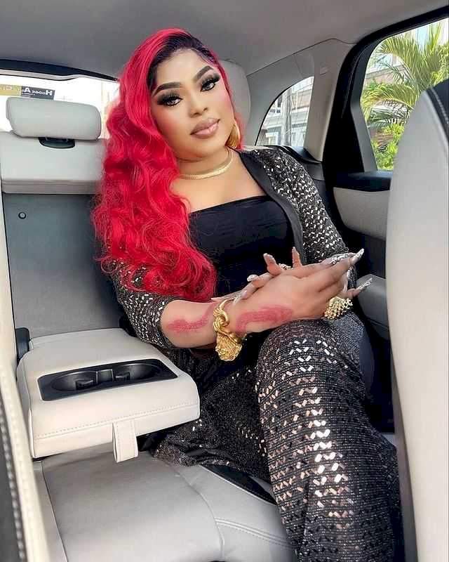 "Promise me when I make you famous you won't compete with me in future" - Bobrisky writes as he unveils new mentee; plans to overthrow James Brown