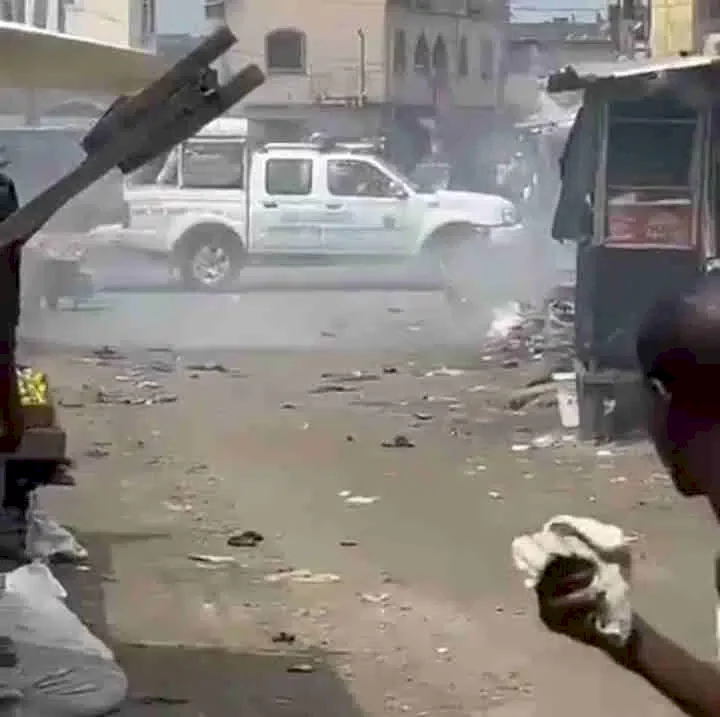 Chaos as Police clash with commercial motorcyclists in Lagos following Okada ban (Video)