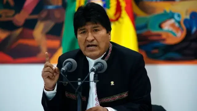 Bolivian court issues arrest warrant for former president Evo Morales over 