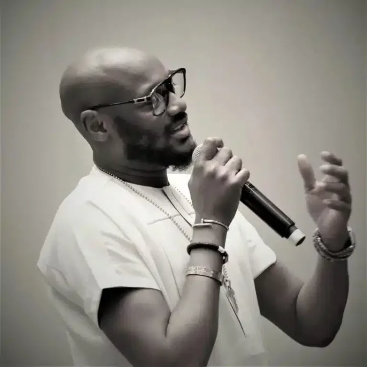 'That is why he is called 2baba; wise man' - Old video of 2face responding to Burna Boy's comments on paving the way solo
