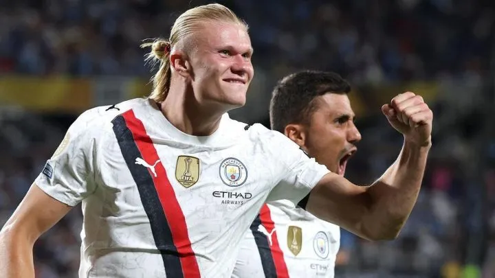 Man City agree record 10-year kit deal worth £1bn Man City agree record 10-year kit deal worth £1bn