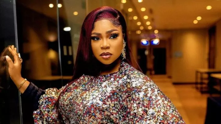 I got pregnant at 20 - Eniola Ajao narrates I got pregnant at 20 - Eniola Ajao narrates