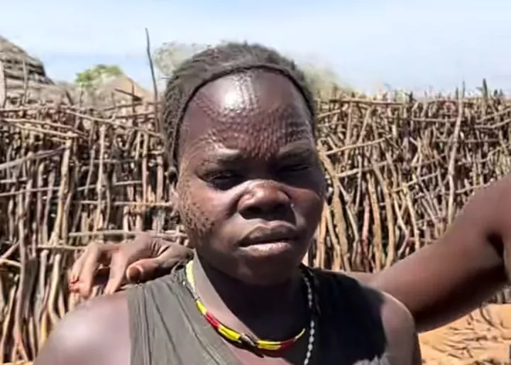 Lady flaunts most beautiful girl in her tribe with costly tribal marks, bride price is 500 cows