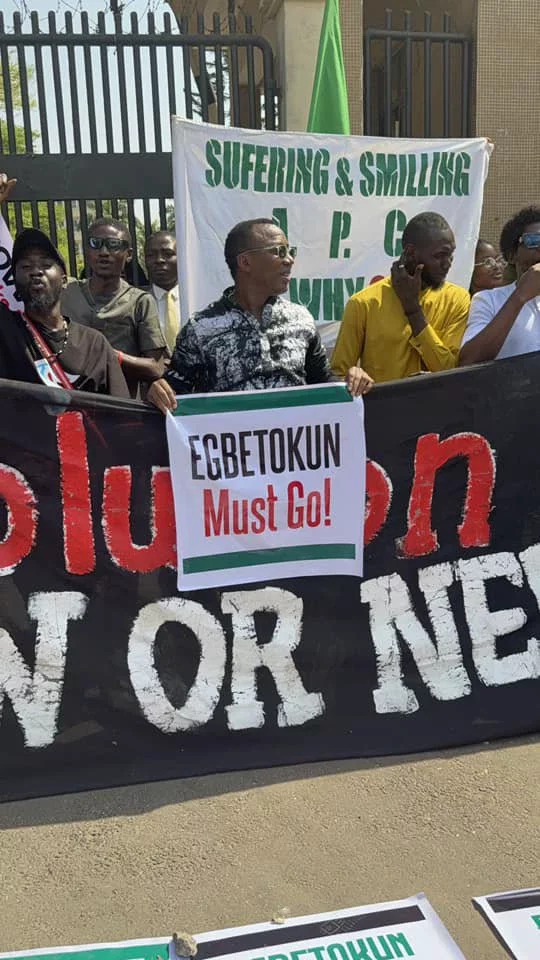 'They Will Never Have My Passport' - Sowore Speaks As He Joins Protest In Abuja