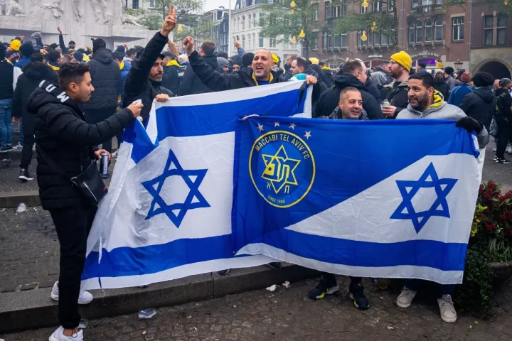 Israel sends rescue planes after football fans attacked in Amsterdam