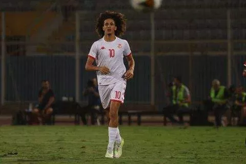 Hannibal Mejbri playing for Tunisia - Imago