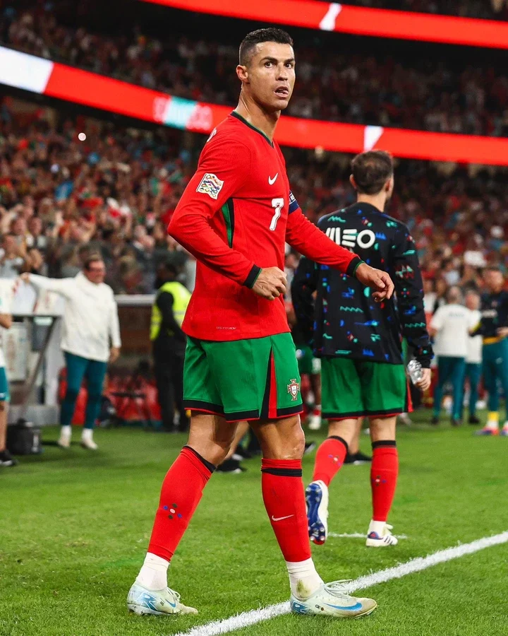 Portugal Coach Roberto Martínez Praises Cristiano Ronaldo's Exceptional