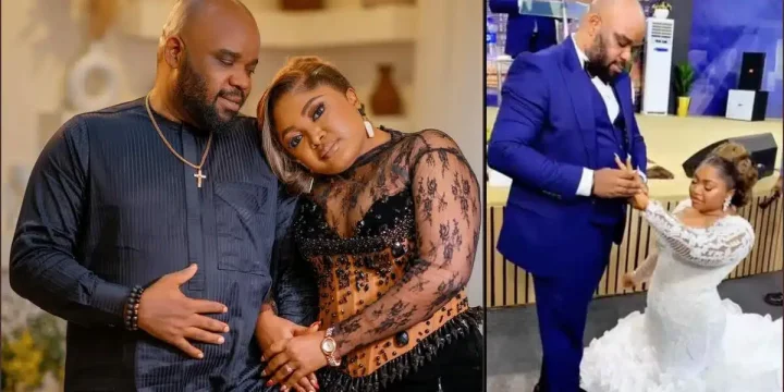 Marymic sparks buzz after kneeling to receive wedding band Marymic sparks buzz after kneeling to receive wedding band