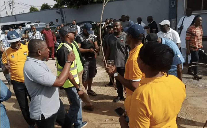 Strike: Labour Leaders Chase Out FIRS Staff with Cane, Shut Down Lagos Office (Photos)