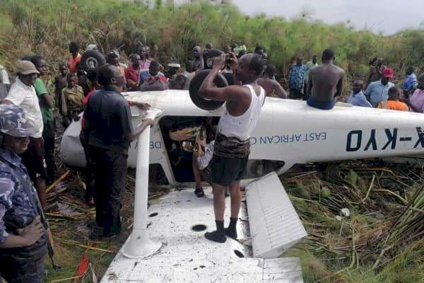 24-year-old female trainee pilot rescued by fishermen after plane crash in Uganda 