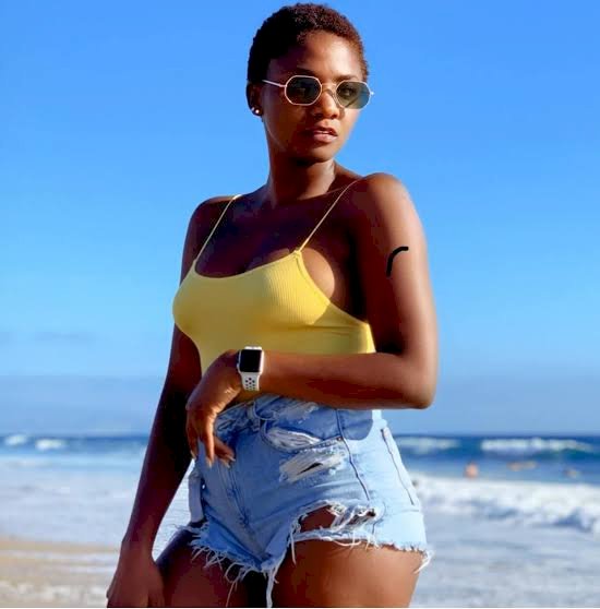 Singer Simi finally opens up on how she hid her pregnancy from the public