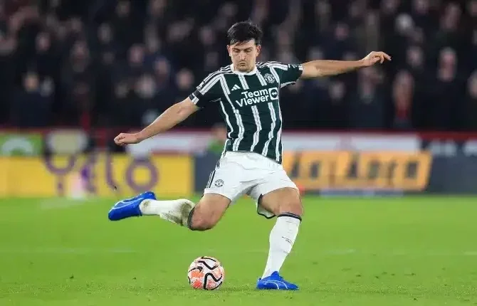 Harry Maguire claims 'Man of the Match' award as Manchester United beat Sheffield 2-1