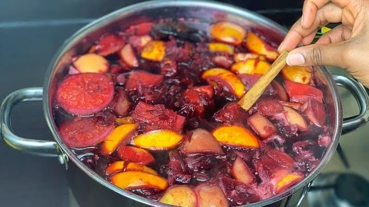 Homemade zobo drik (Youtube)