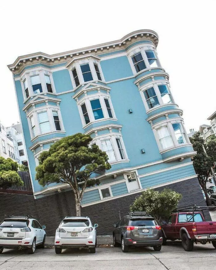 A House On One Of San Francisco's Many Streets Appears To Be Severely Tilted When The Person Snapping The Photo Held The Camera At An Angle To Make The Street Appear Level