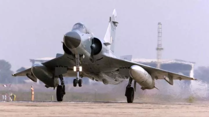 FG orders 50 fighter jets as terrorists occupy Kainji