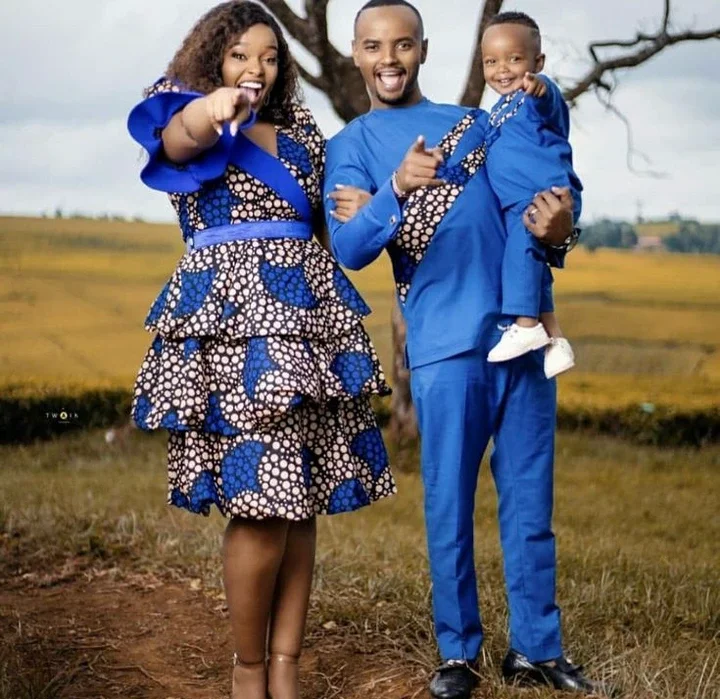 Gorgeous Families in Matching Outfits for Family Portraits