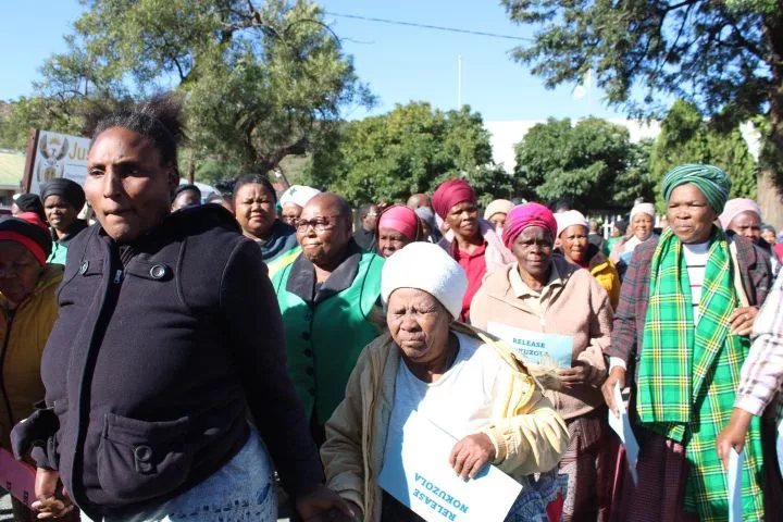 Charges withdrawn against South African woman who allegedly k!lled her disabled daughter?s rapist