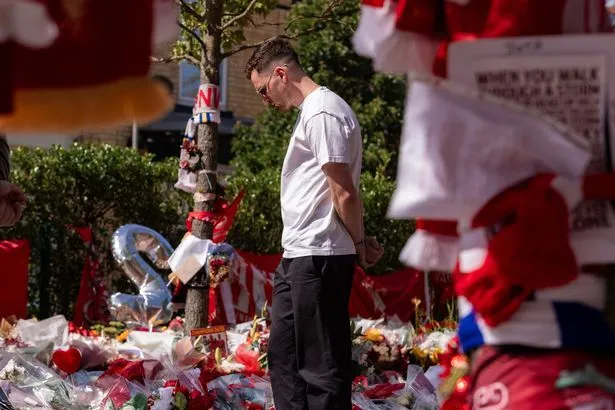 Andrew Robertson paying tribute to Diogo Jota on Tuesday