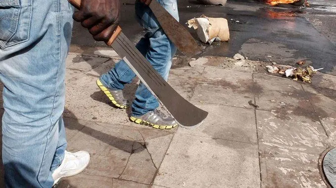 Nigerian Man Goes Wild, K!lls His Own Wife With A Machete Nigerian Man Goes Wild, K!lls His Own Wife With A Machete