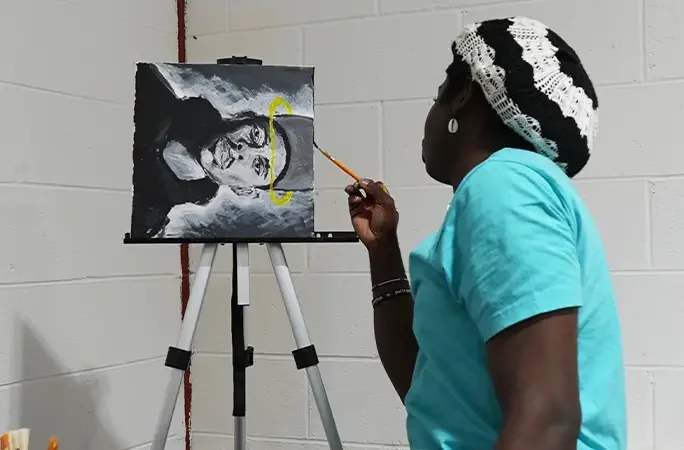 Nigerian art student, Chancellor Ahaghotu breaks decade-old Guinness World Record record for the longest painting marathon