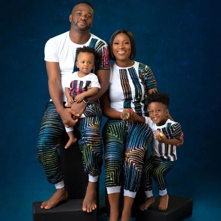 Gorgeous Families in Matching Outfits for Family Portraits