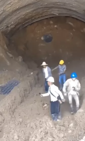 'Hell is on earth?' - Video of four men who met hell while mining goes viral