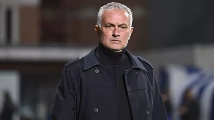 They jumped like monkeys - Mourinho in trouble after Fenerbache's draw with Galatasaray