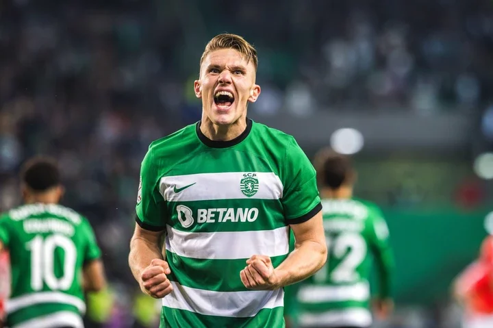 Viktor Gyokeres of Sporting CP celebrates a goal during the Portuguese Cup Semi Final 1st Leg match between Sporting CP and SL Benfica at Estadio J...