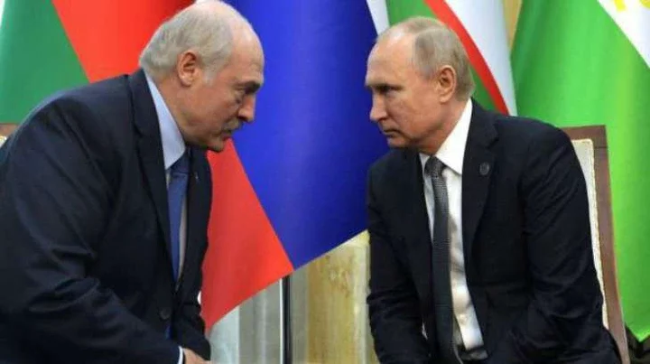 Putin wants to get Belarus before Russia's nuclear advances