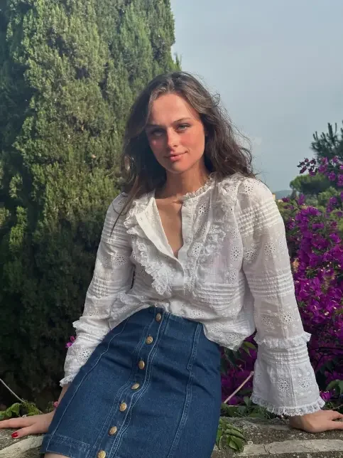 My title means nothing to me, caused problems at school - German Princess turned model details bad sides of being royalty