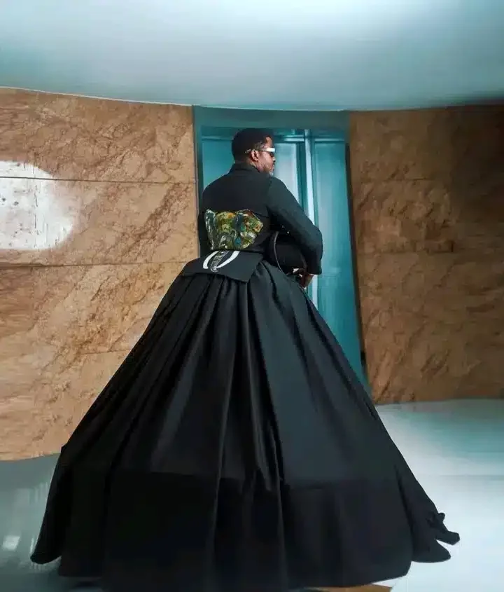 Desmond Elliot's outfit at AMVCA raises concerns