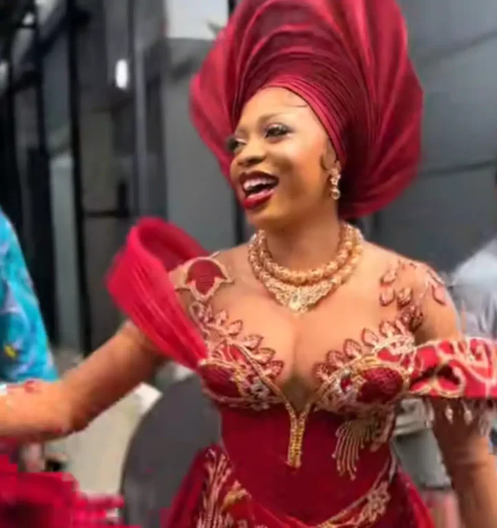 'Where I find this hotness? - Beautiful bride gushes over handsome partner as he slays in native attire