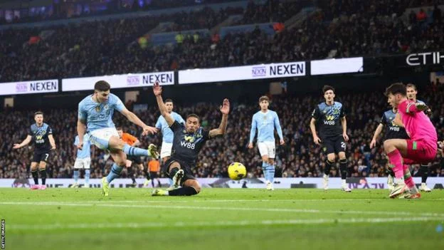 Manchester City 3-1 Burnley: Julian Alvarez scores twice on his 24th birthday