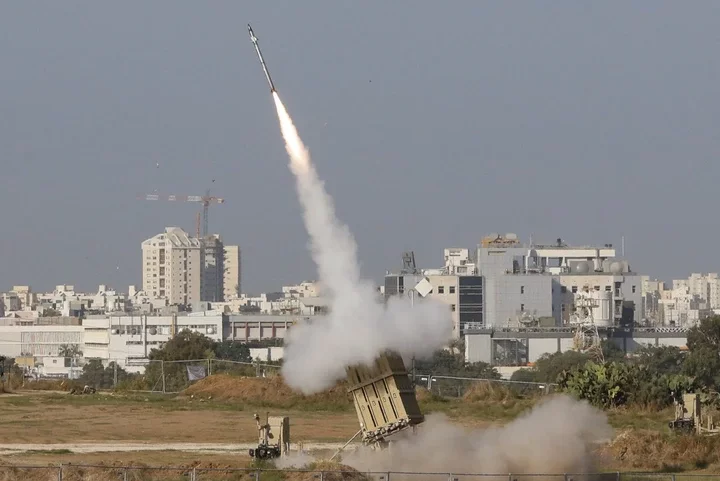 Israel Says Hamas Ceasefire Violated After 15 Minutes