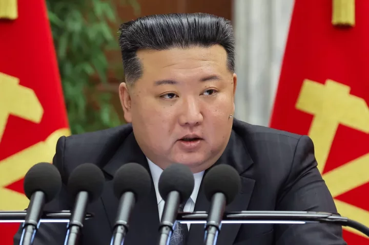 Kim-Jong-un bans North Koreans from eating hotdogs for bizarre reason