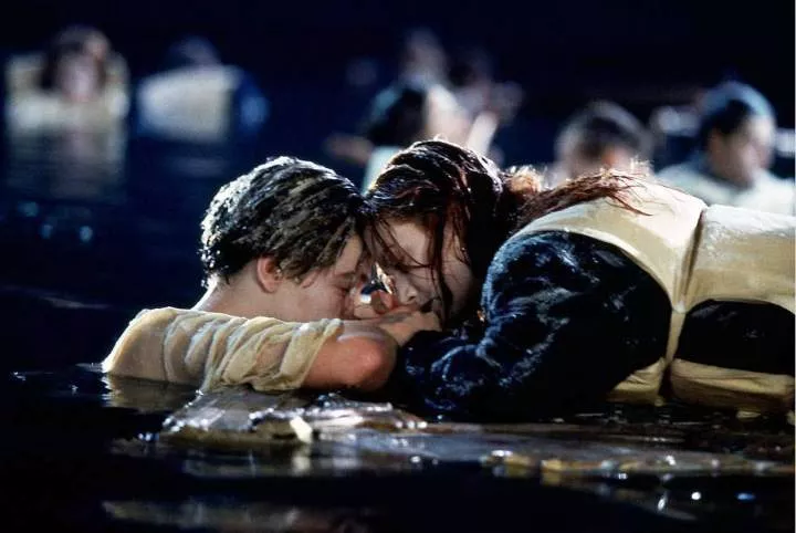 Kate Winslet got dragged under water while filming 'Titanic'